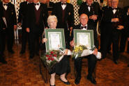The two honourary members, Elisabeth Ploetner & Willi Rahn with the Concordia Choir